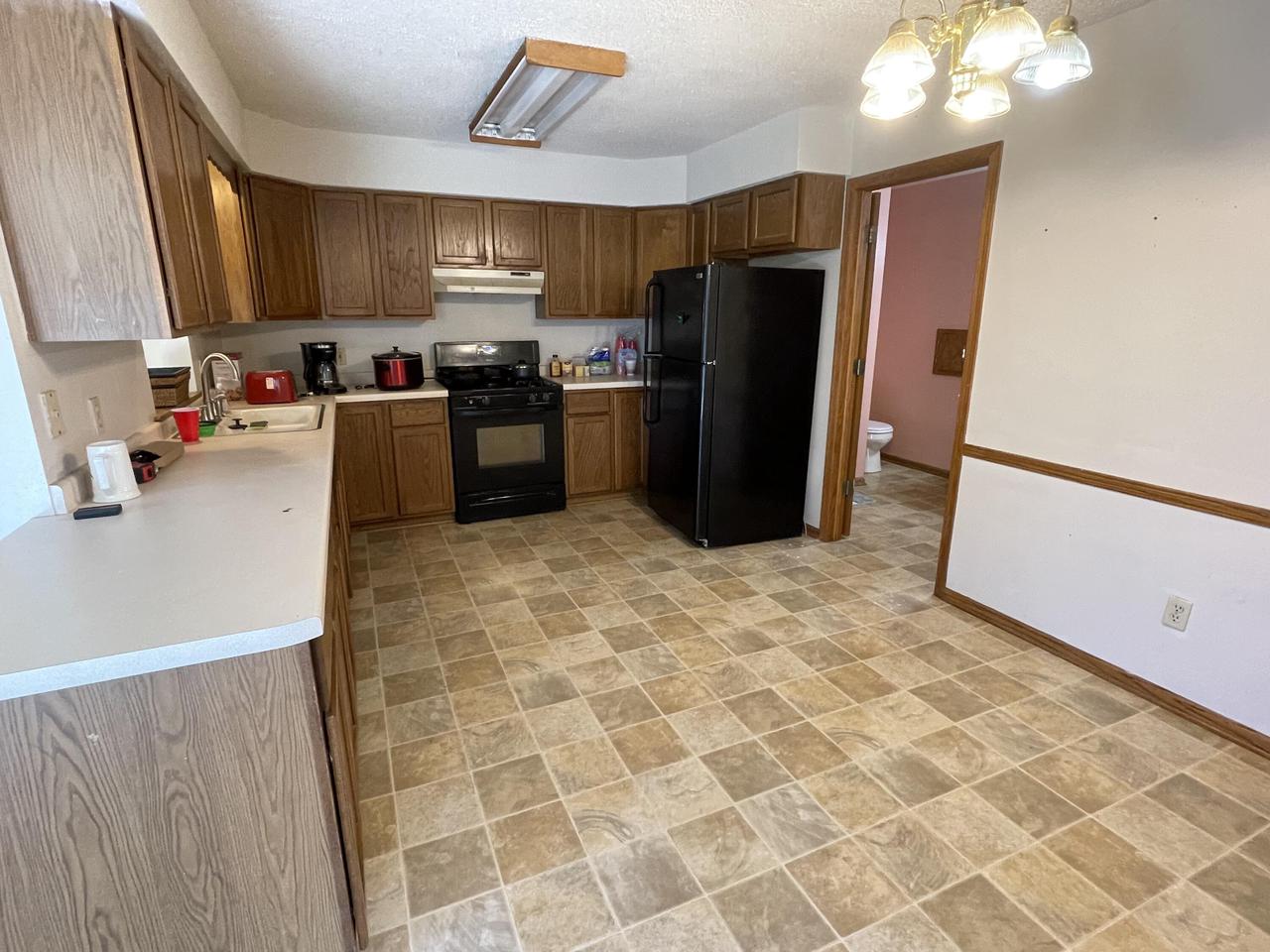 605 Foxmead PLACE A&B