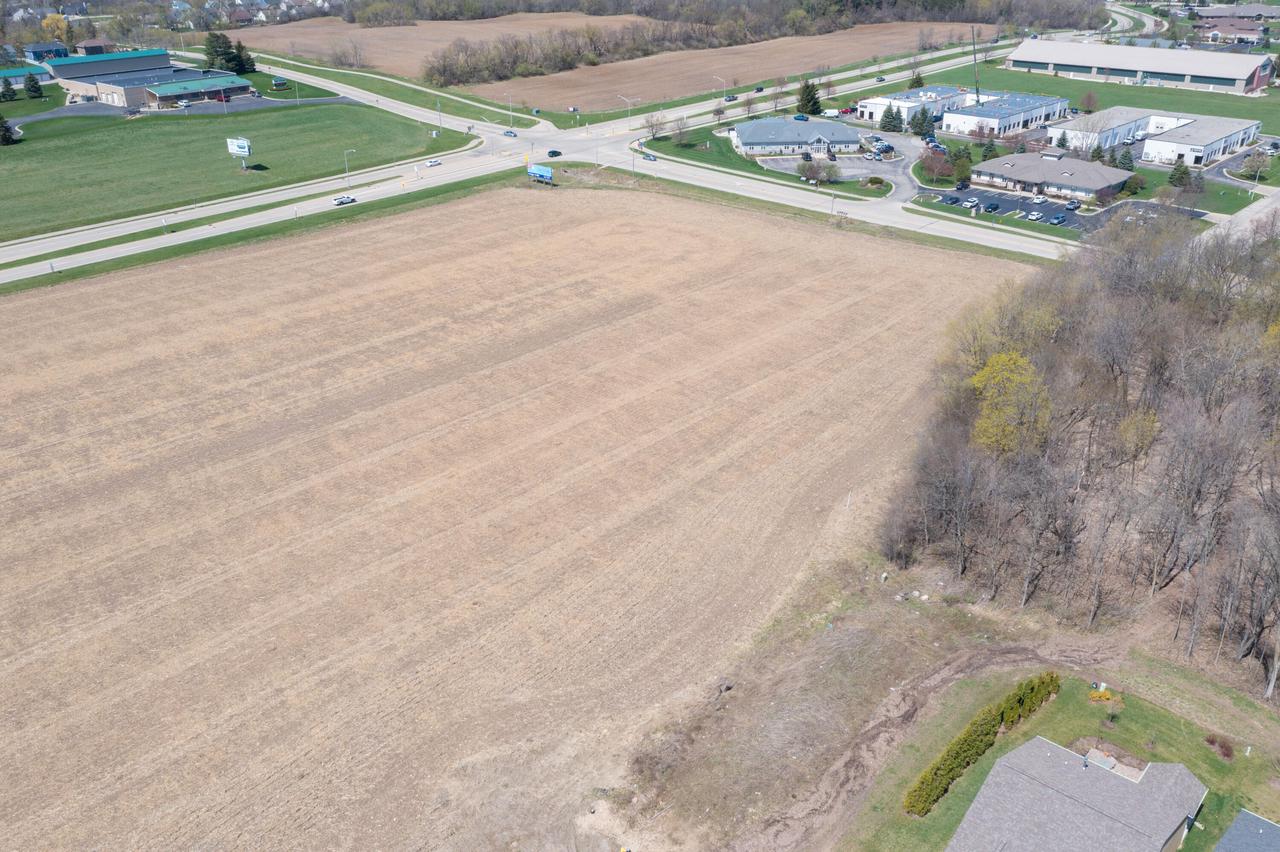 1101 South EDWARDS BOULEVARD