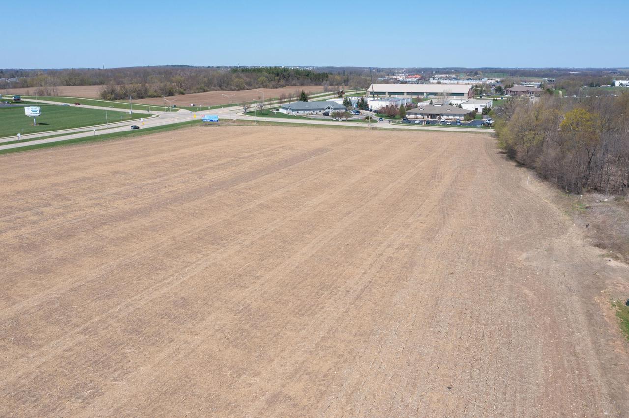 1101 South EDWARDS BOULEVARD