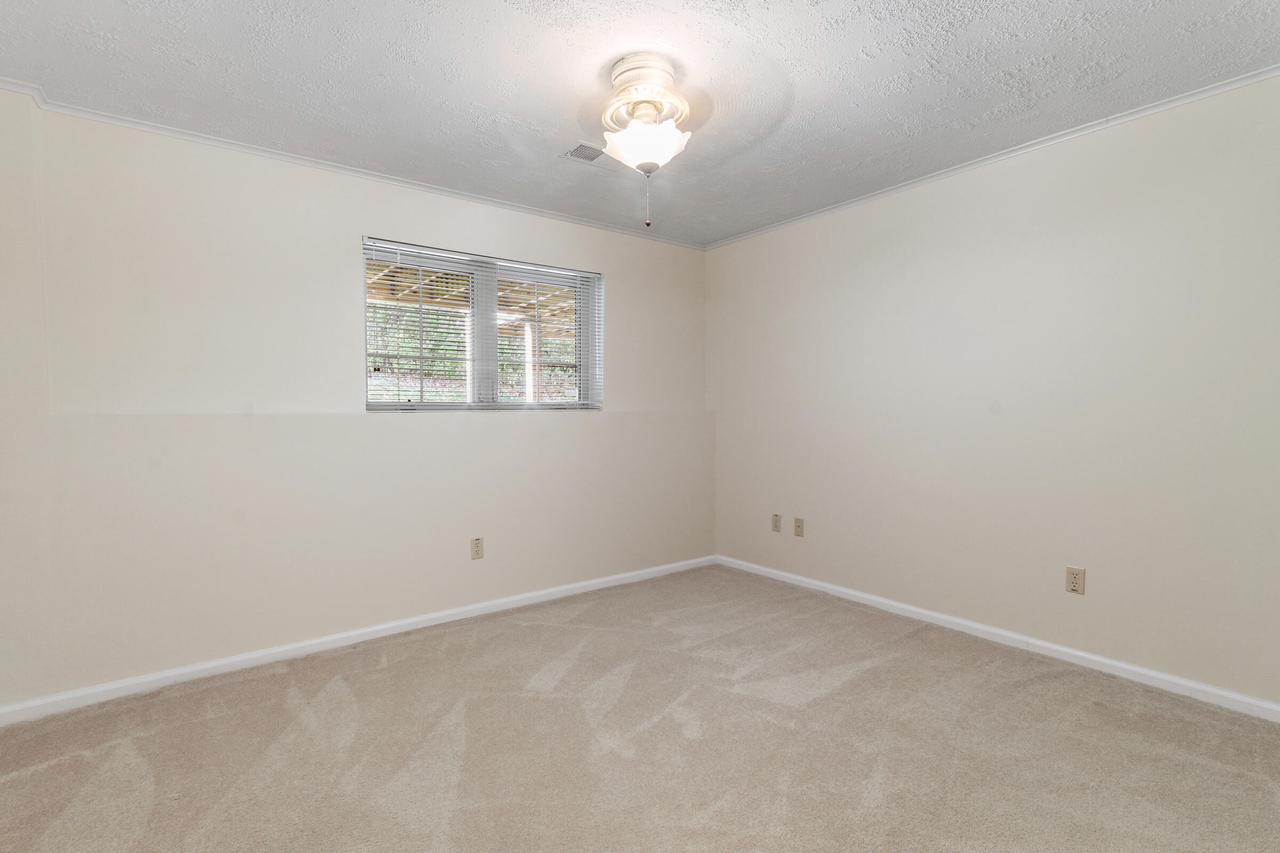 500 South Edwards BOULEVARD 10