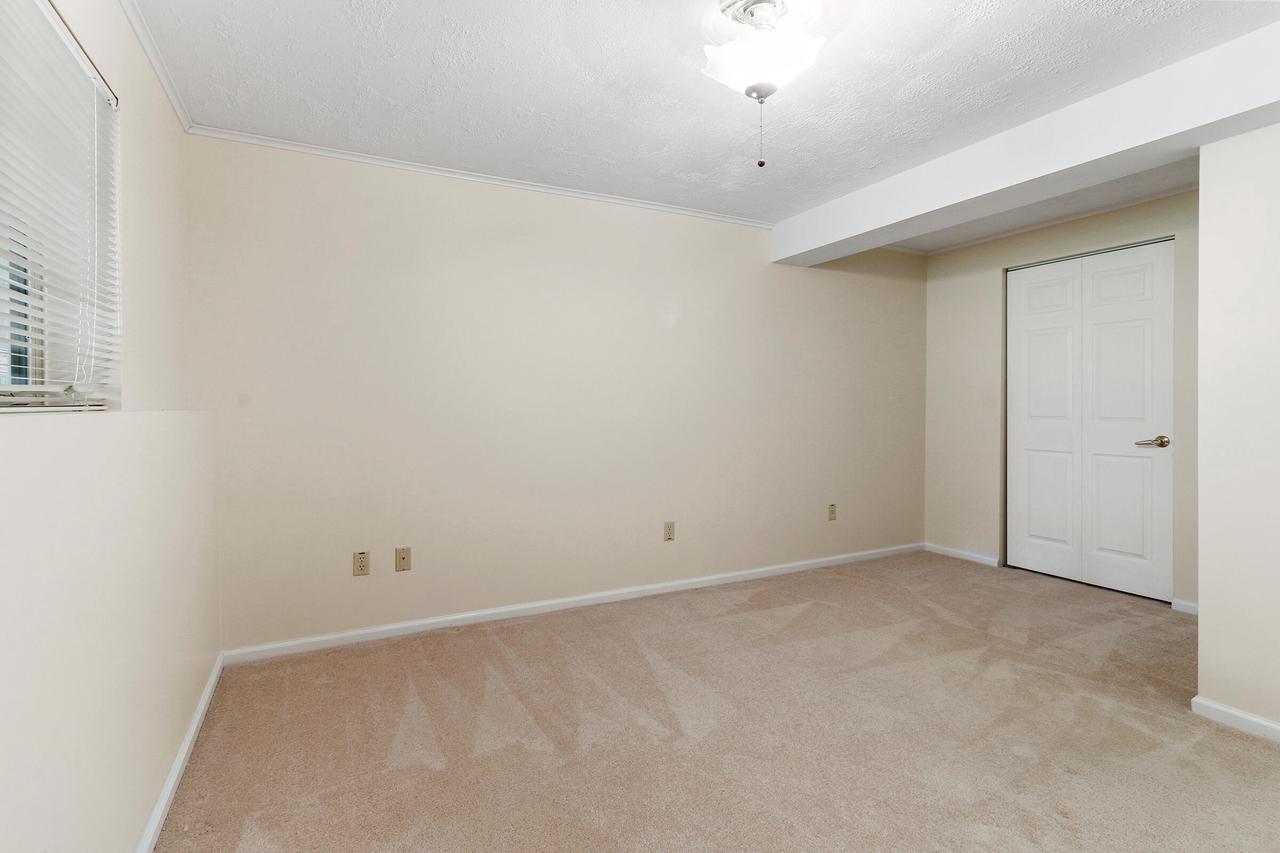 500 South Edwards BOULEVARD 10