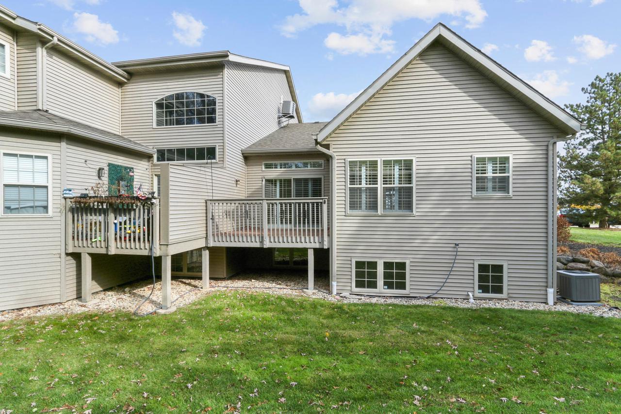 500 South Edwards BOULEVARD 10