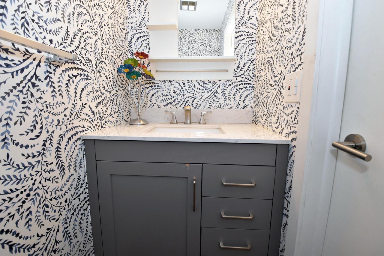 713 Thornridge COURT A