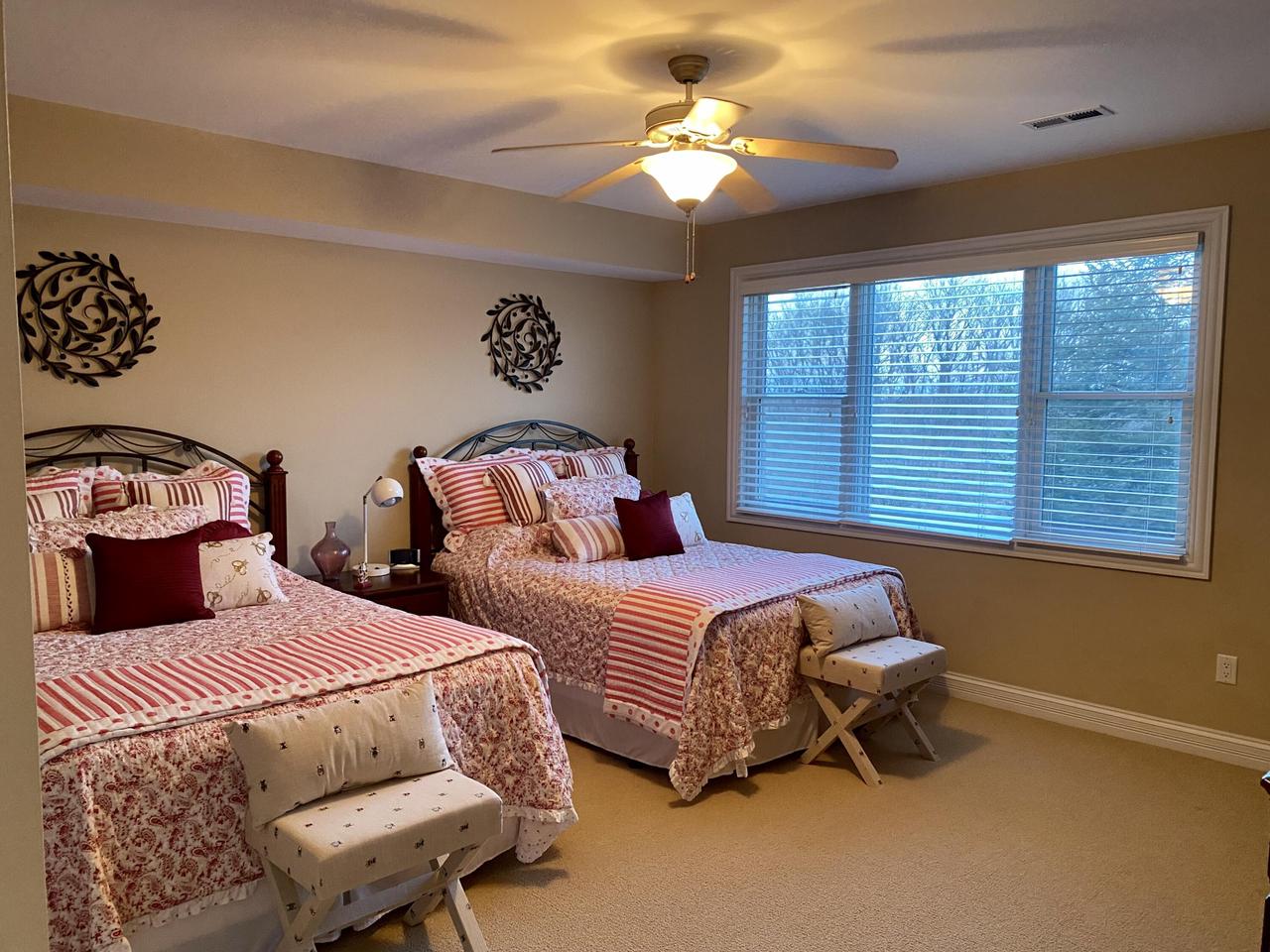 141 Palmer PLACE 52-24