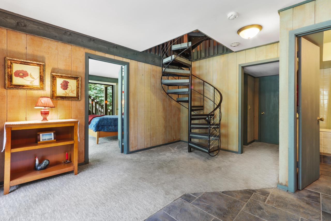 503 Tam OShanter DRIVE A