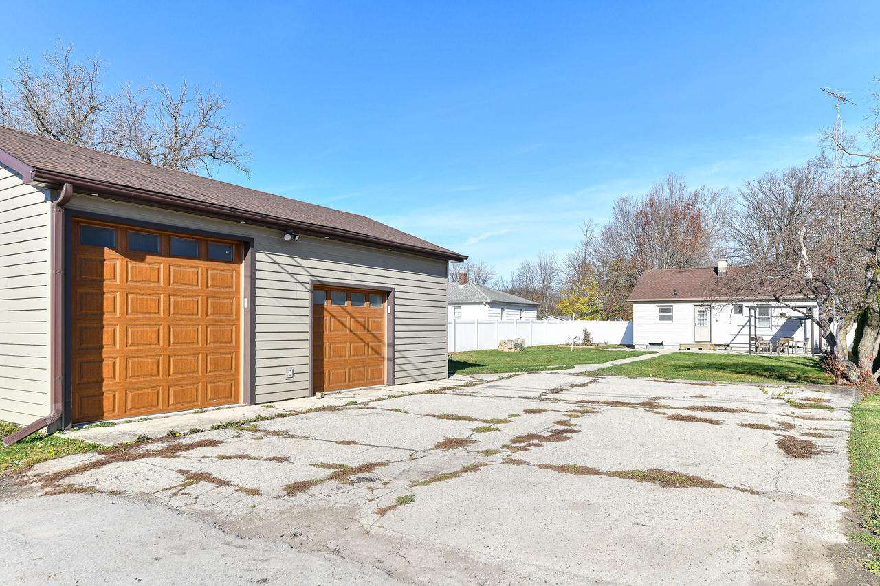 416 Haskins STREET