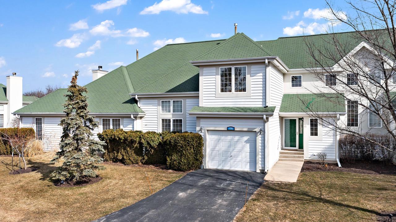1745 Woodland DRIVE 12-38