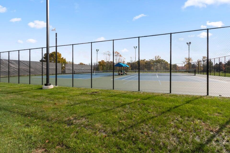 1745 Woodland DRIVE 12-38