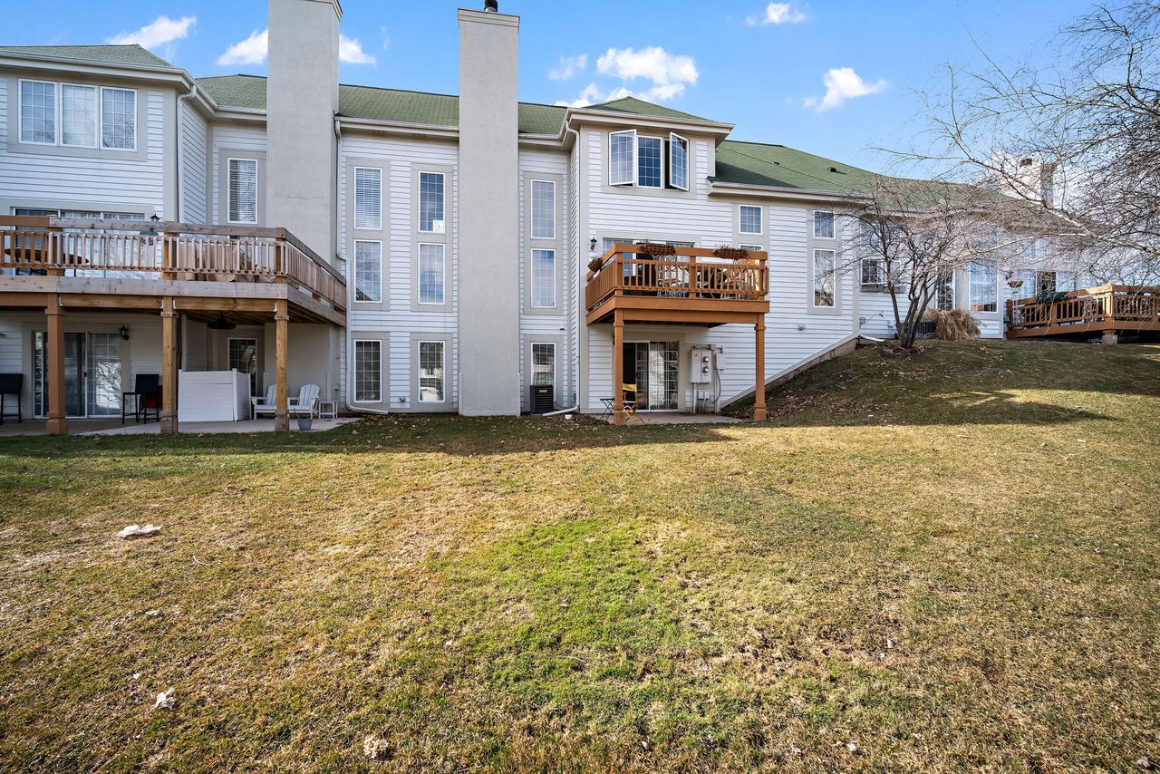 1745 Woodland DRIVE 12-38
