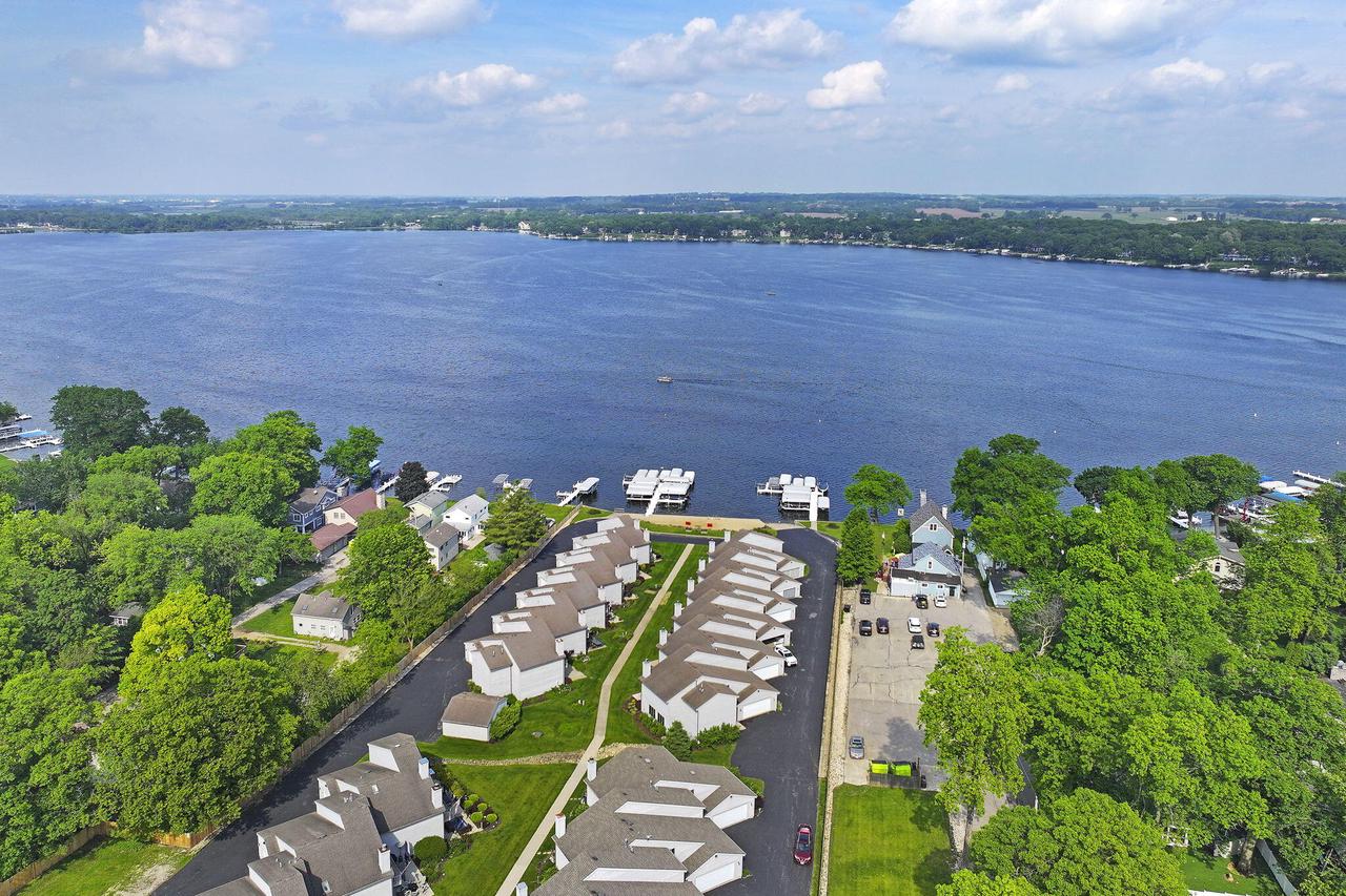 1611 Westbank CIRCLE