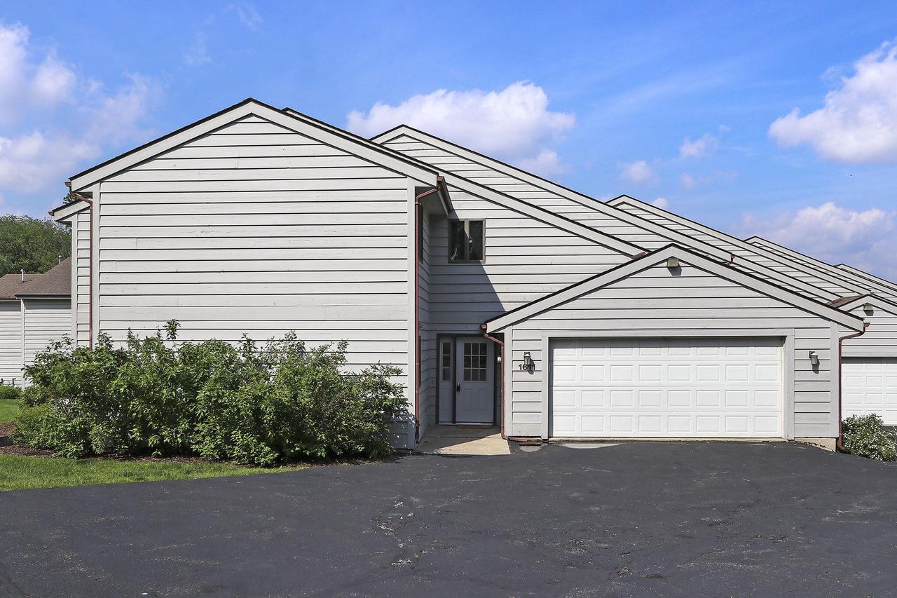 1611 Westbank CIRCLE