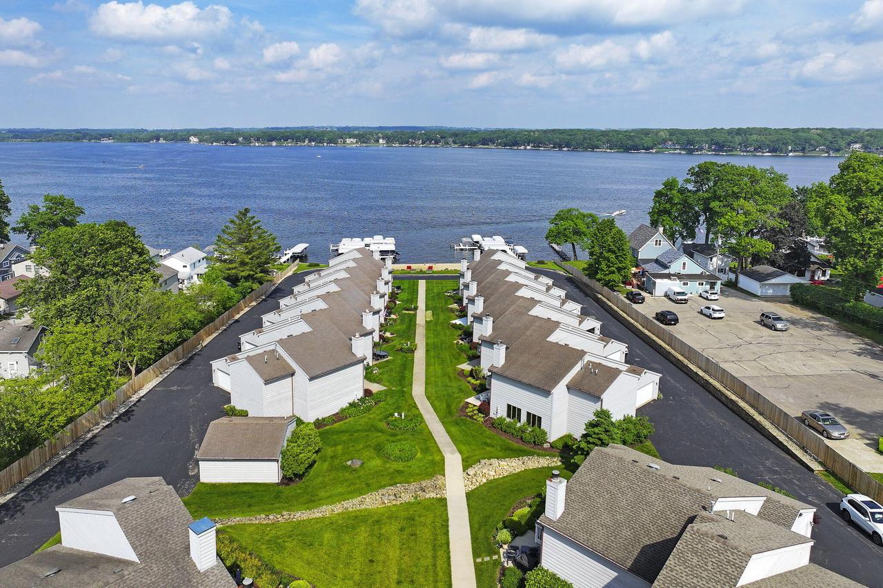 1611 Westbank CIRCLE