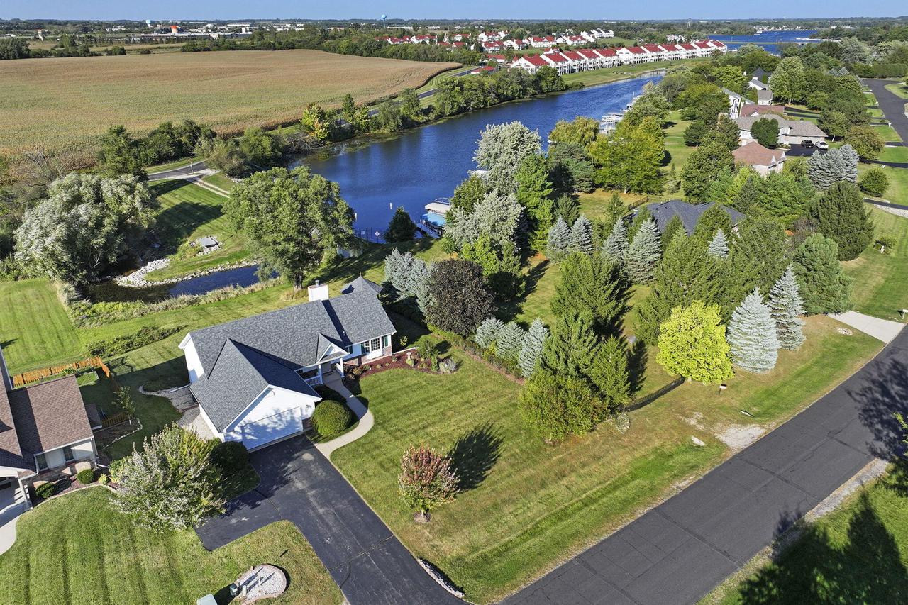 2144 Blue Heron DRIVE