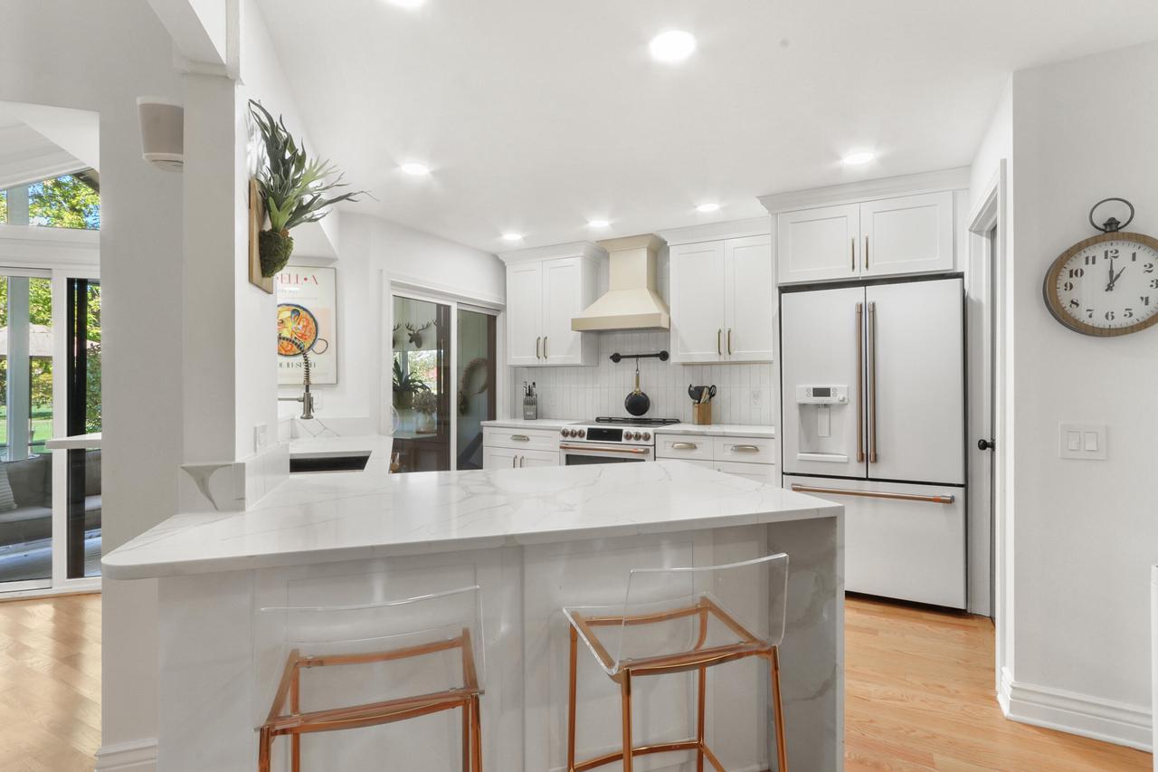 963 Duck Pond ROAD 963