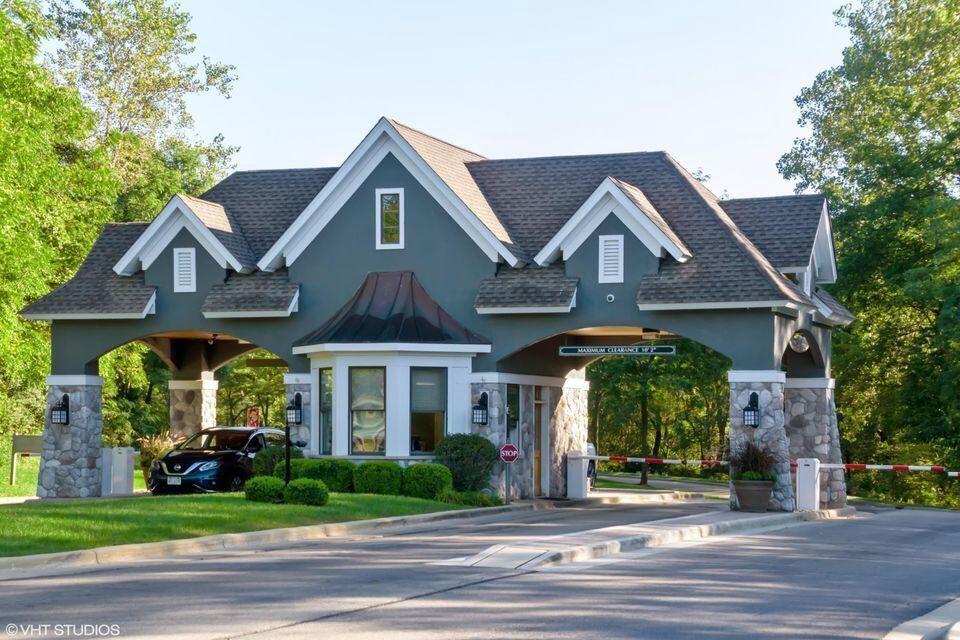 1825 Golfview DRIVE 35-05