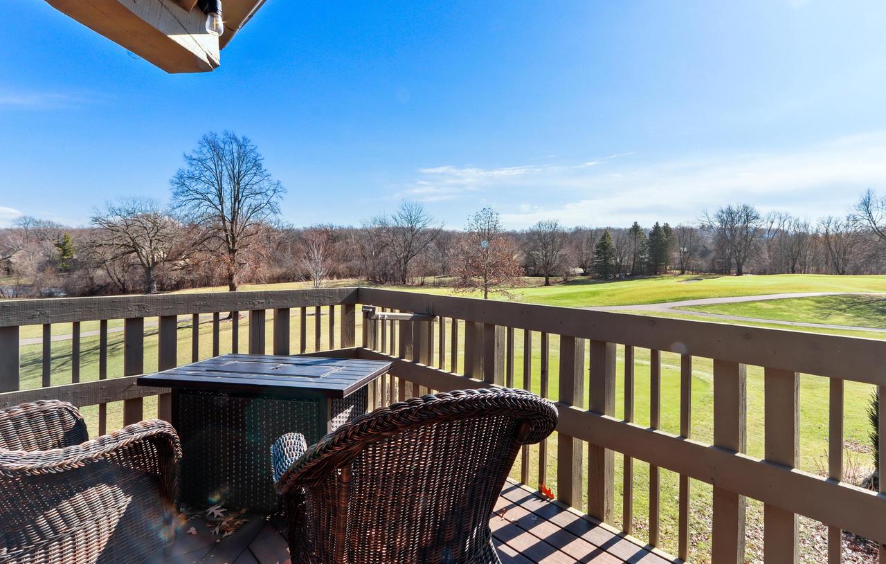 714 Thornridge COURT B