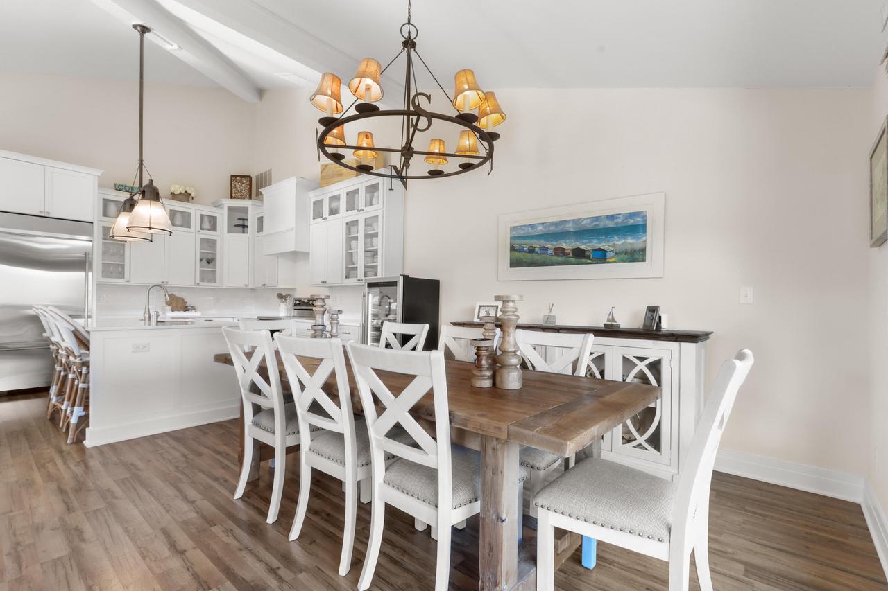 714 Thornridge COURT B