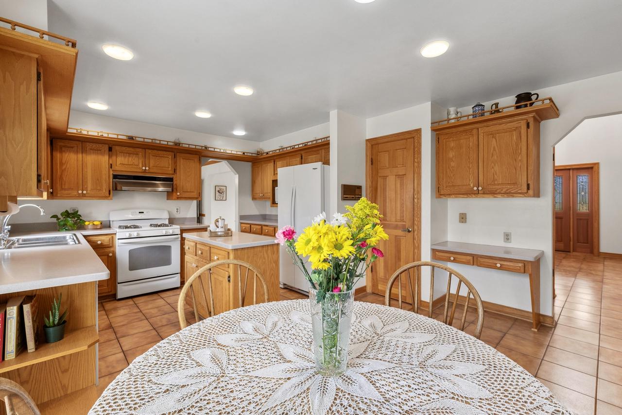 12605 North St Anne LANE