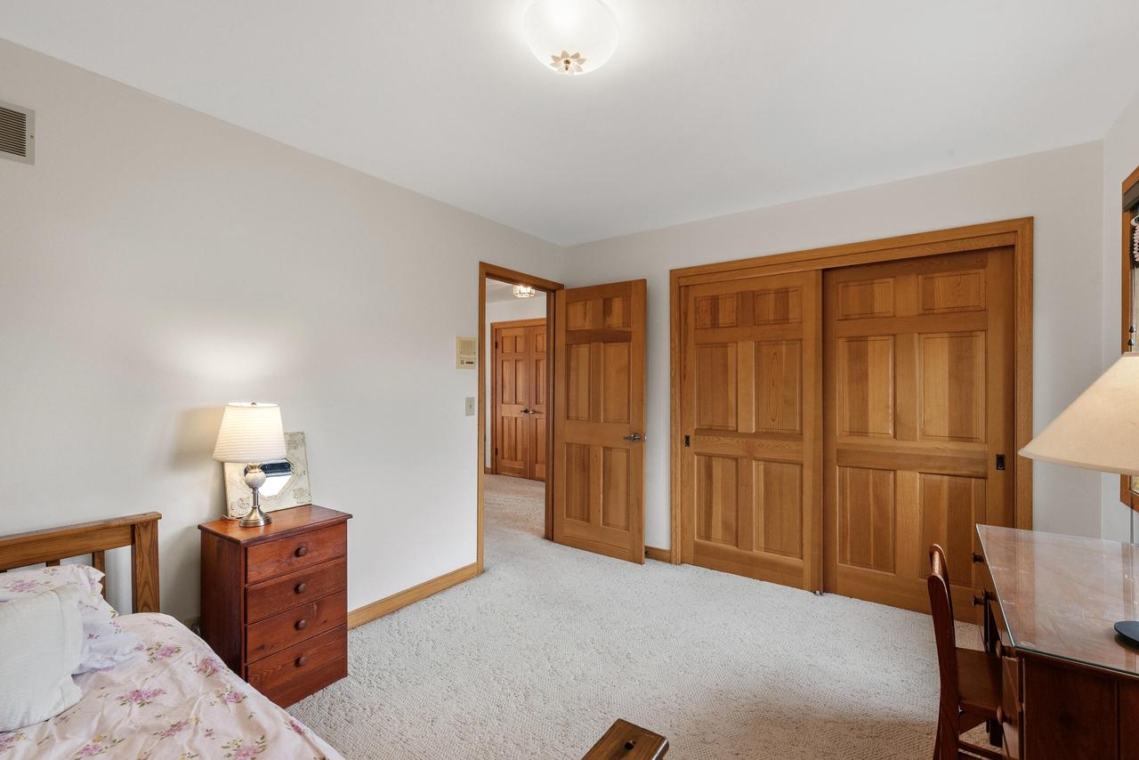 12605 North St Anne LANE