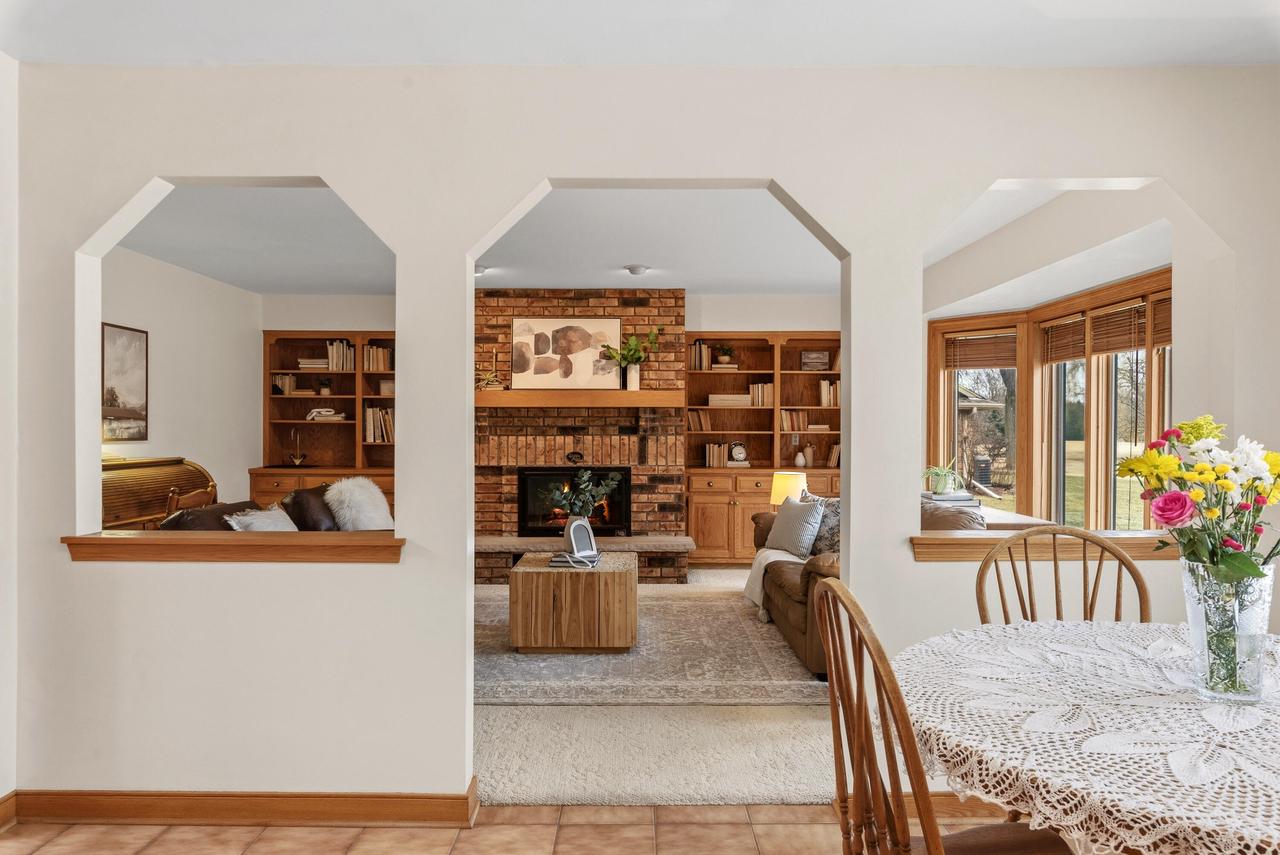 12605 North St Anne LANE