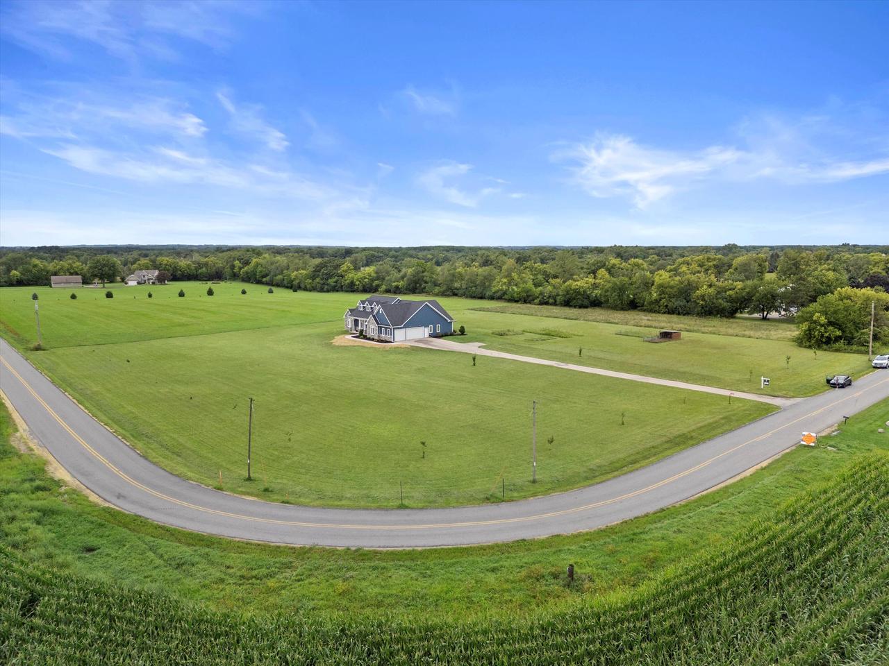N1853 Clover ROAD