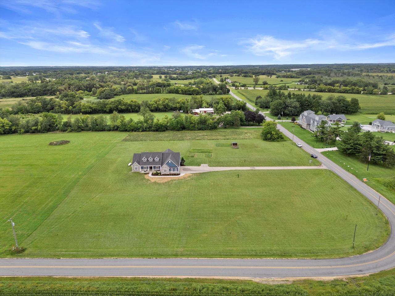 N1853 Clover ROAD