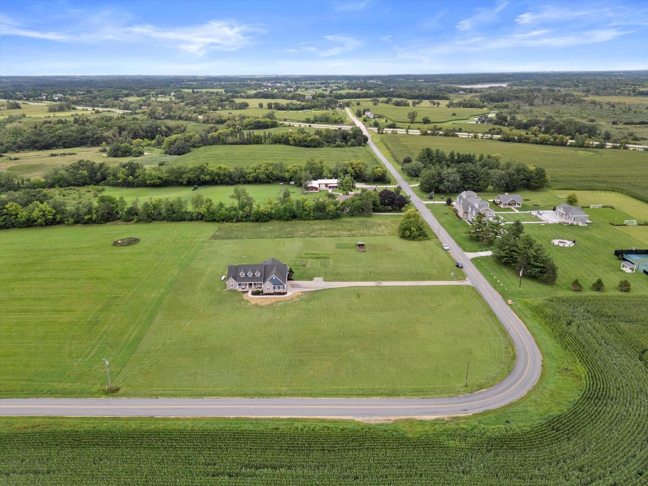 N1853 Clover ROAD
