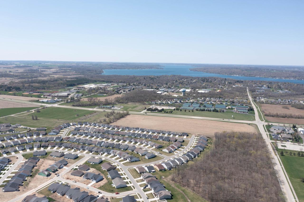 1103 South EDWARDS BOULEVARD