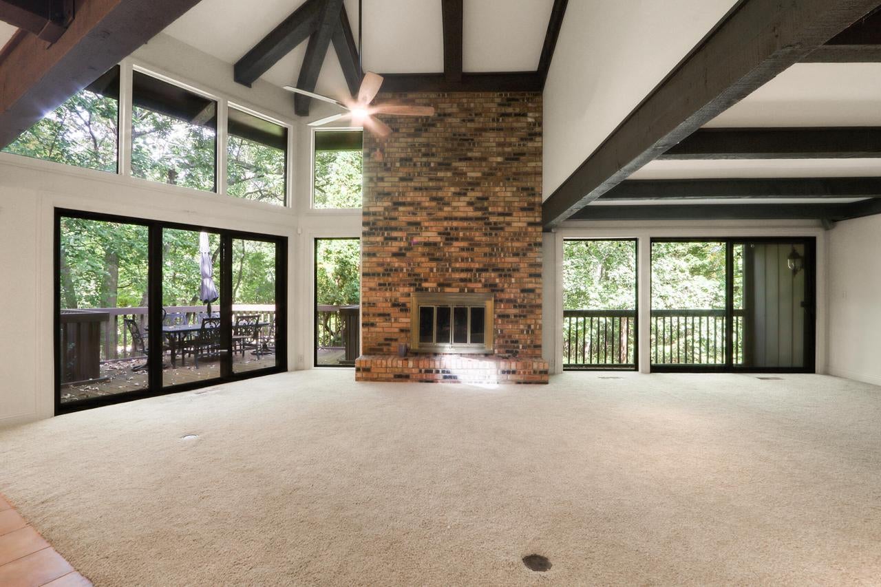 840 Woodland COURT EE-1