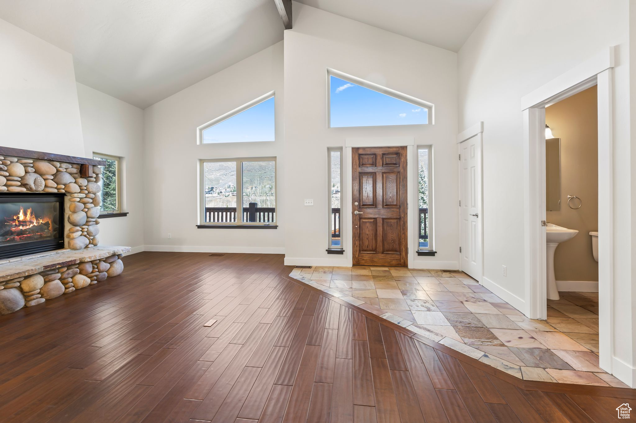3095 W HOMESTEAD RD
