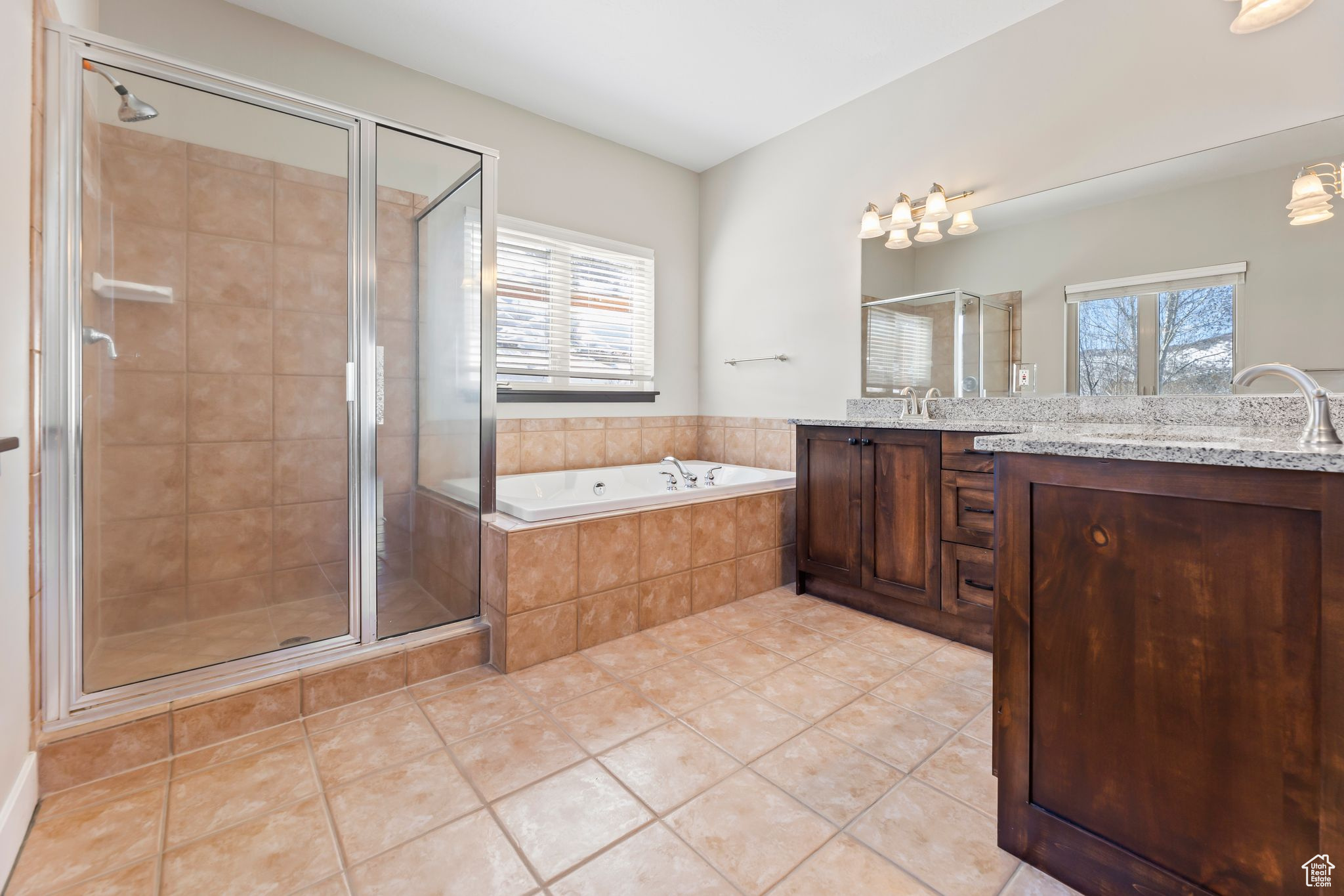 3095 W HOMESTEAD RD