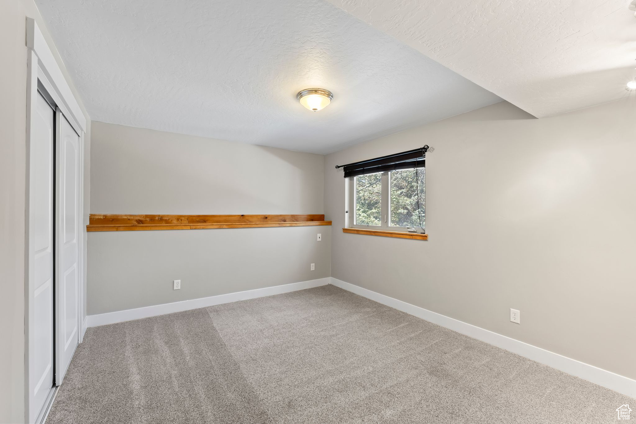 3095 W HOMESTEAD RD
