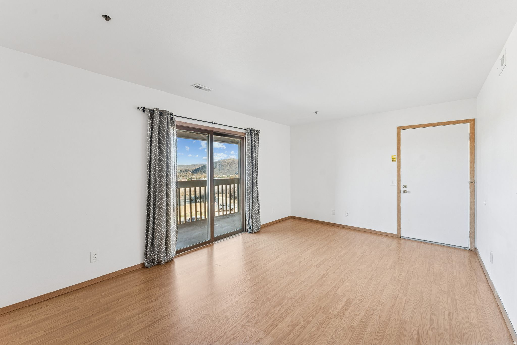 1700 UPPER IRONHORSE LOOP #B6