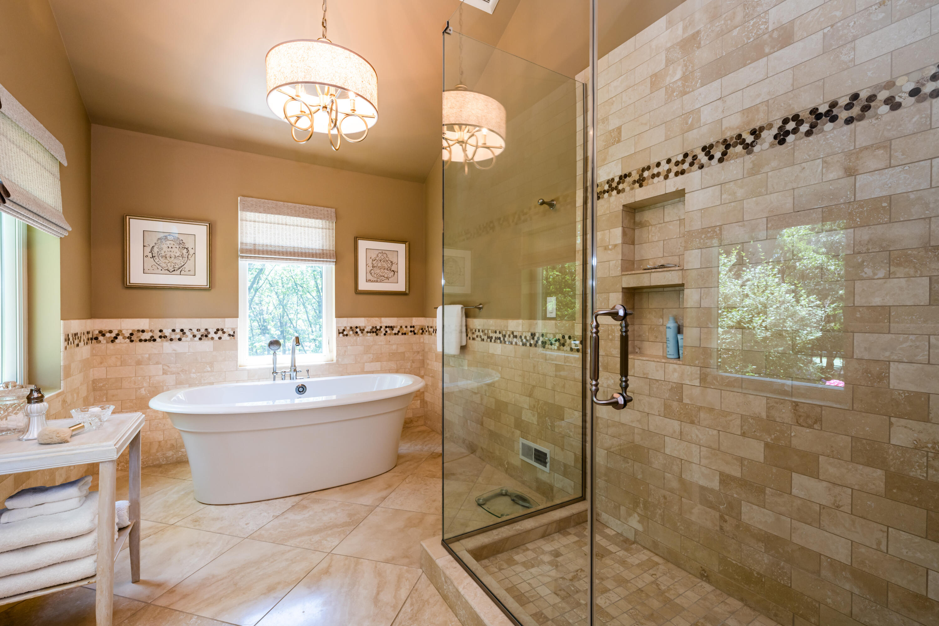 4661 Notre Dame Avenue