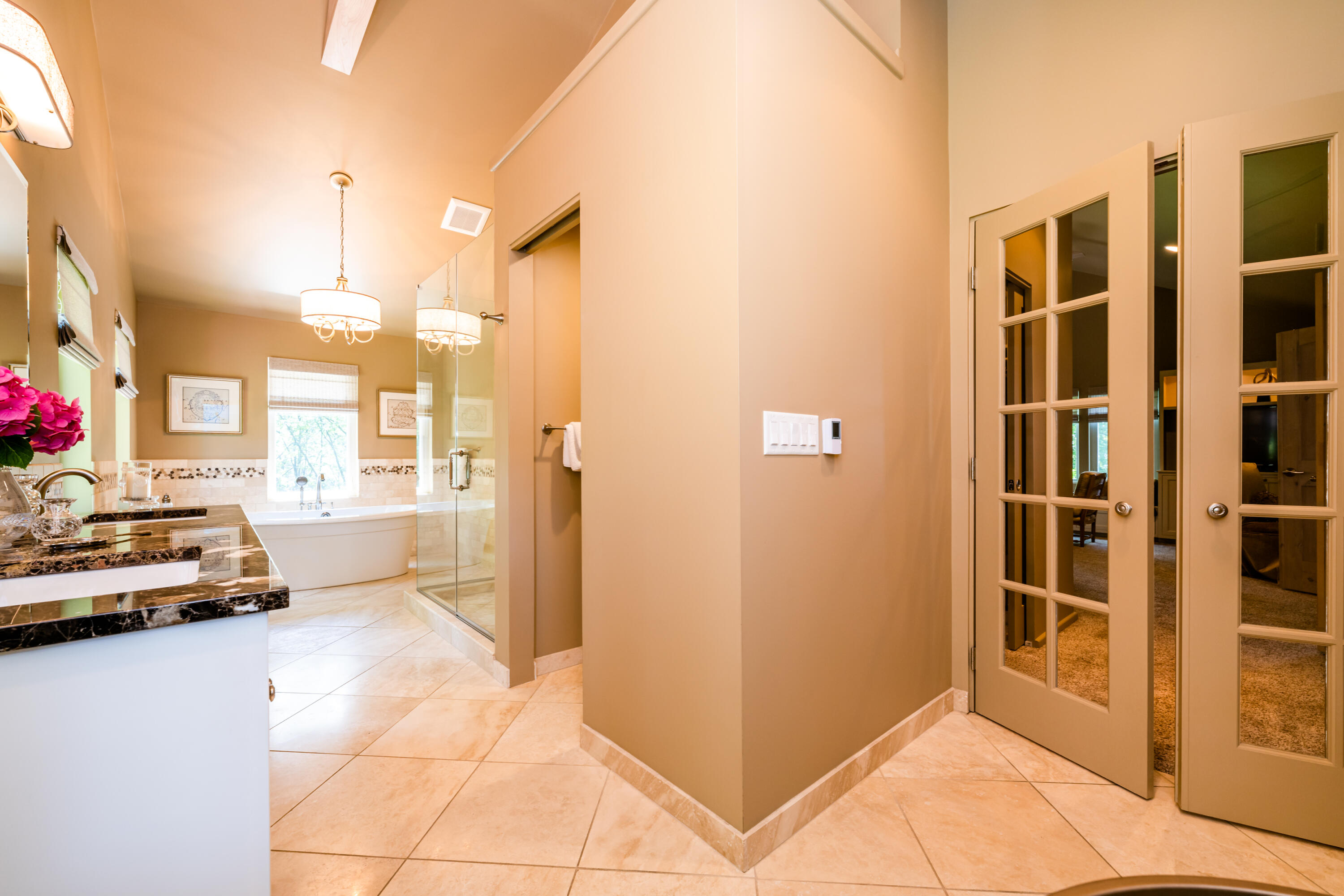 4661 Notre Dame Avenue