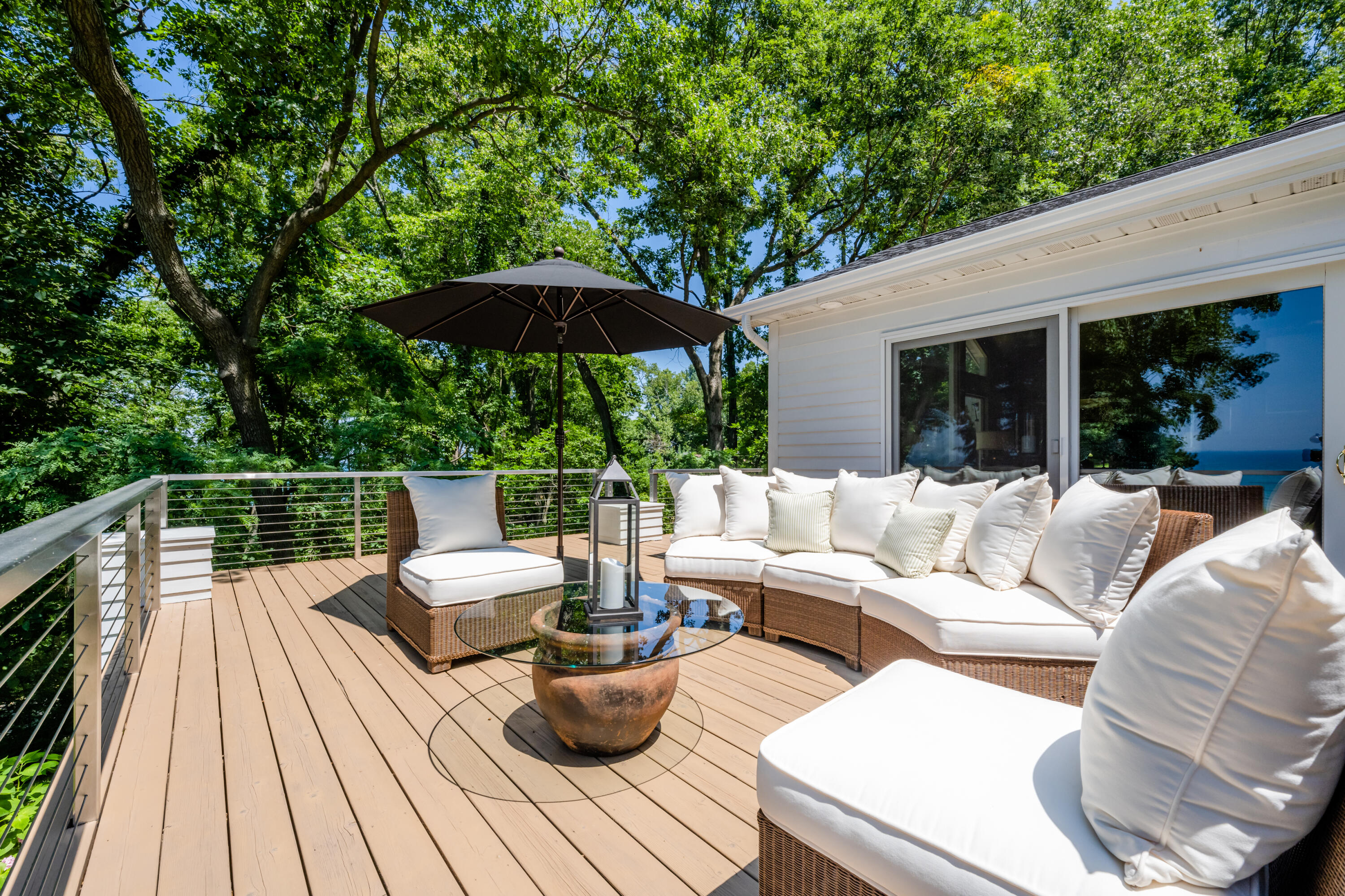 4661 Notre Dame Avenue