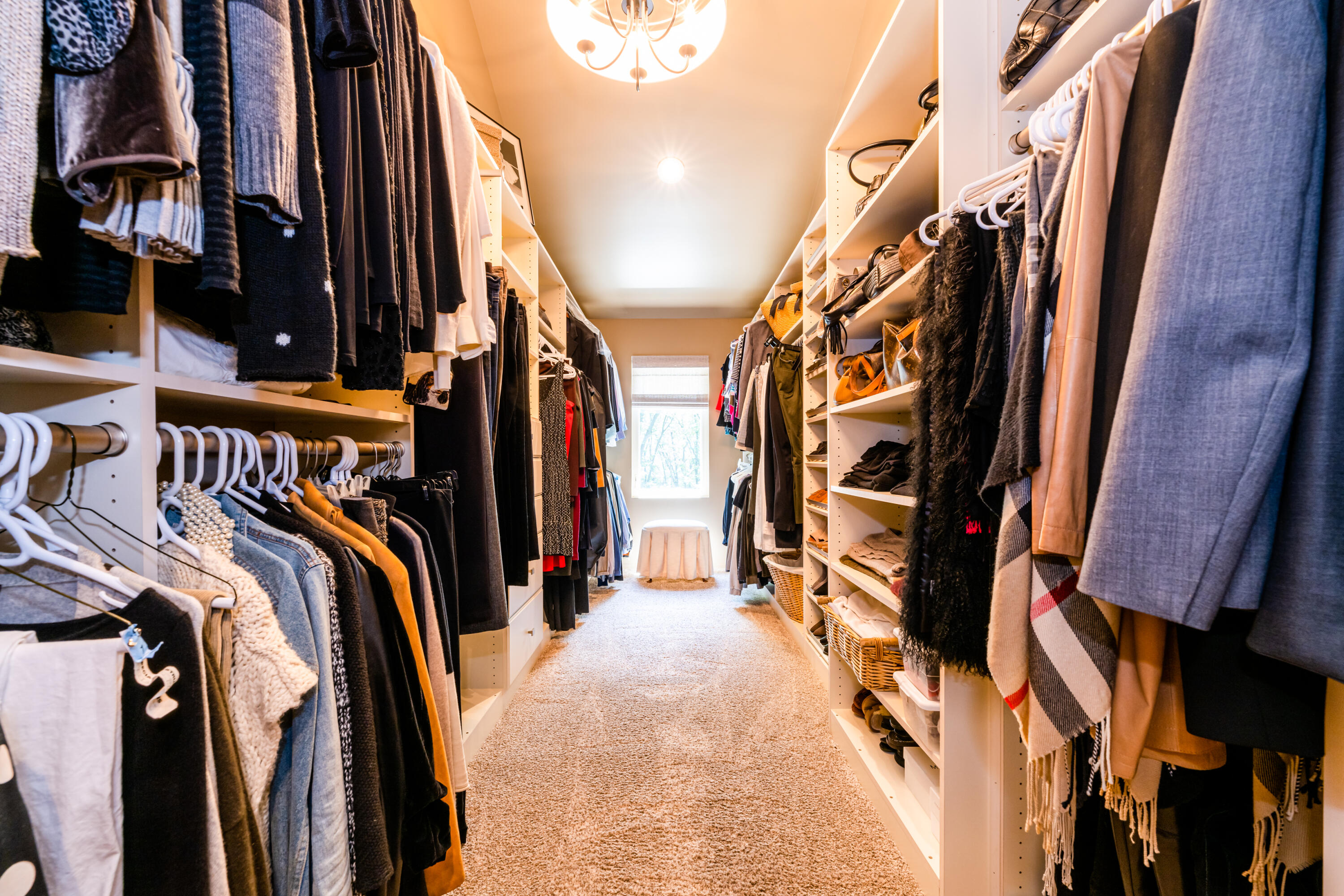 4661 Notre Dame Avenue