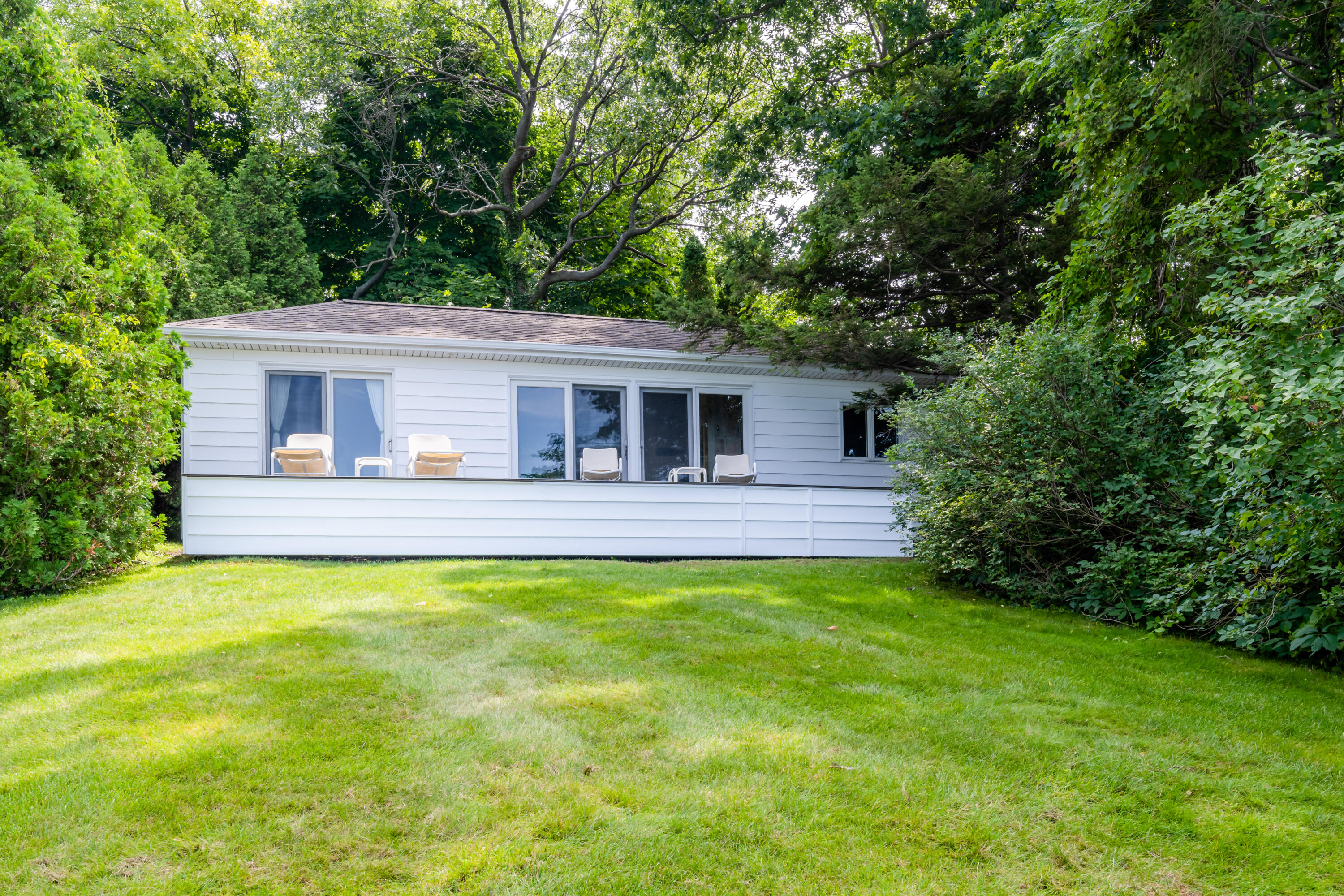 4661 Notre Dame Avenue