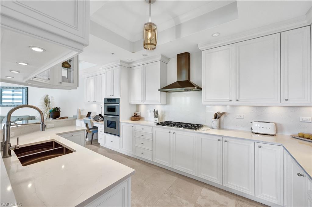 4501 Gulf Shore BLVD N # 504