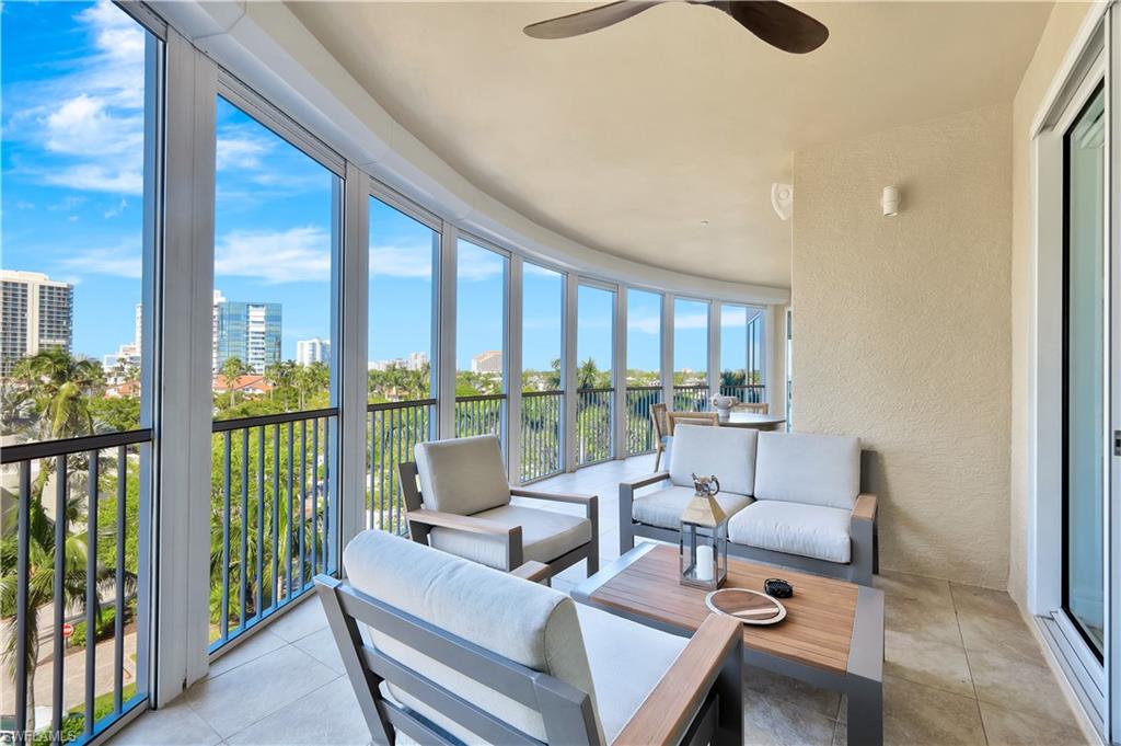 4501 Gulf Shore BLVD N # 504