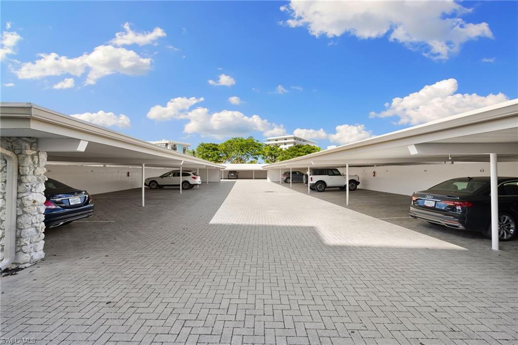 3410 Gulf Shore BLVD N # 702