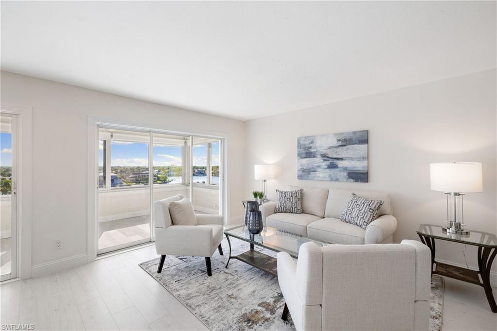 3410 Gulf Shore BLVD N # 702