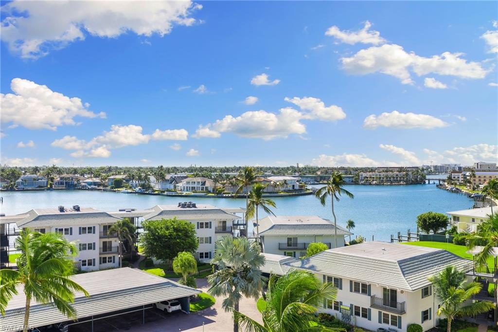 3410 Gulf Shore BLVD N # 702