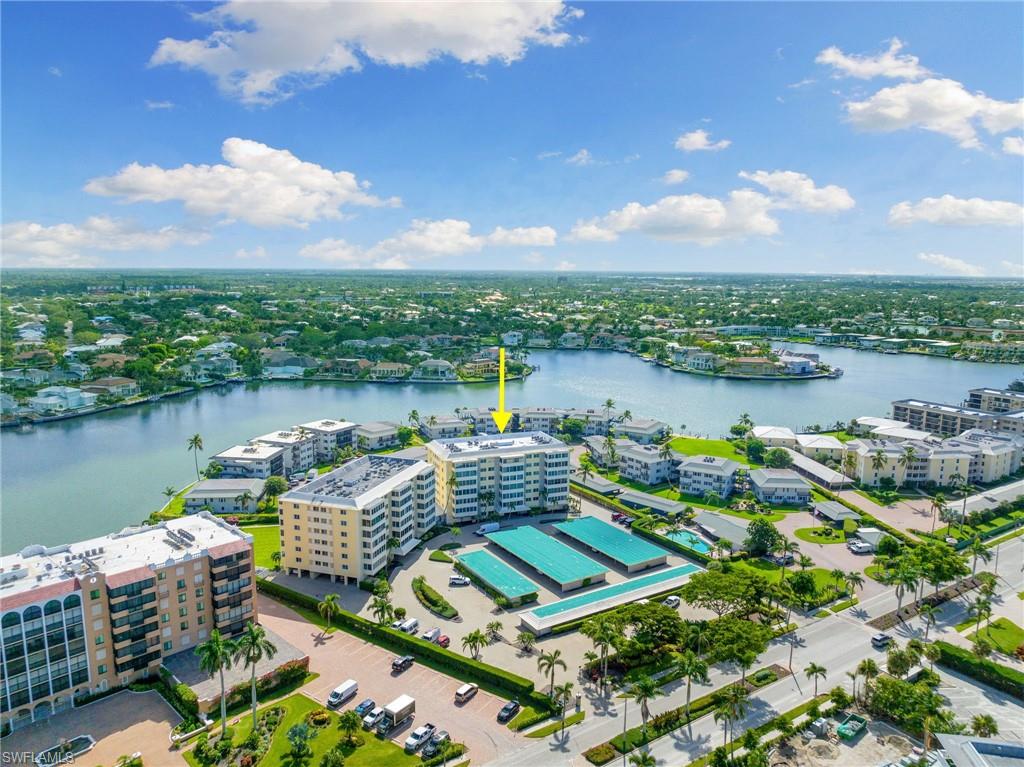 3410 Gulf Shore BLVD N # 702