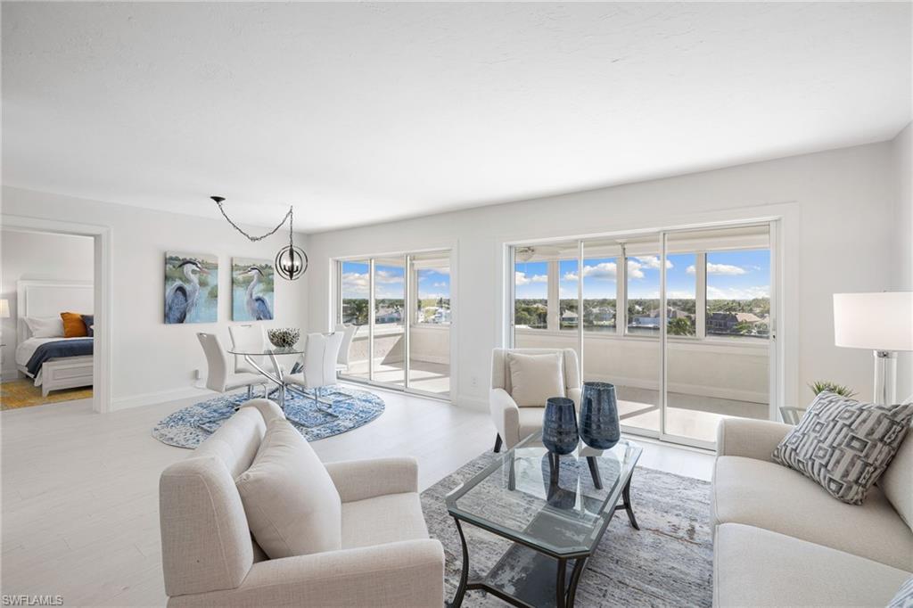 3410 Gulf Shore BLVD N # 702