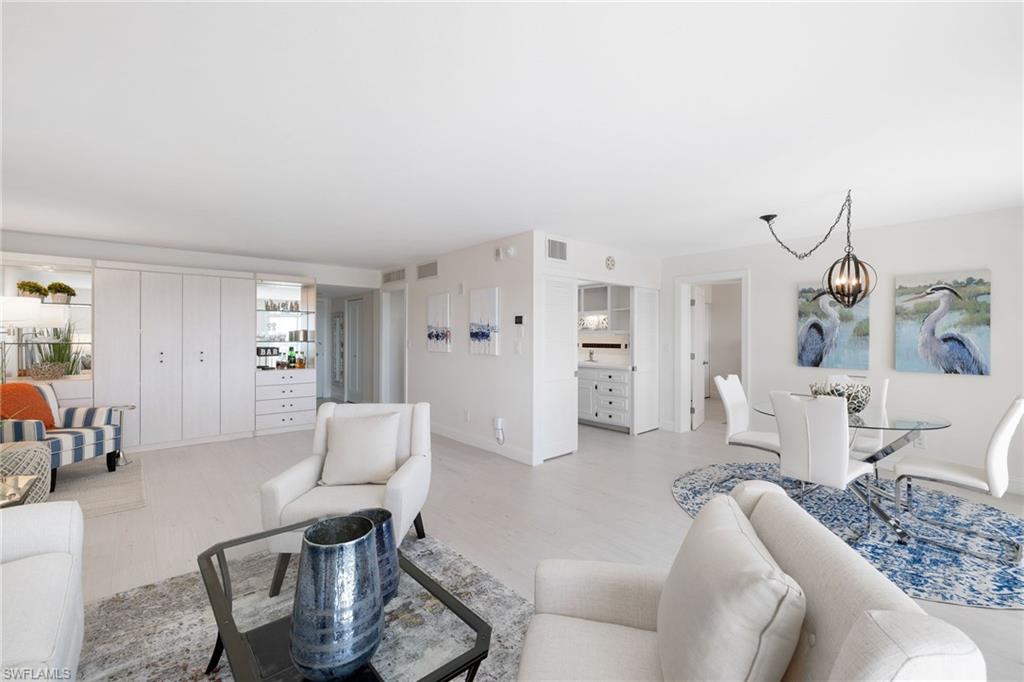 3410 Gulf Shore BLVD N # 702