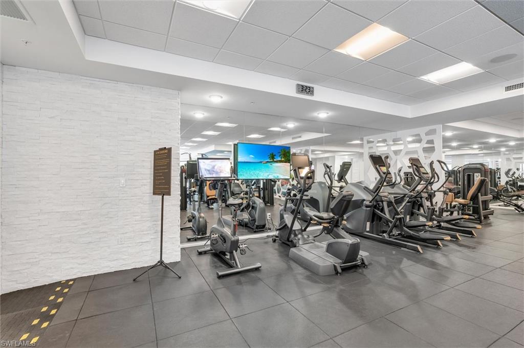 1125 Central AVE Unit: 569