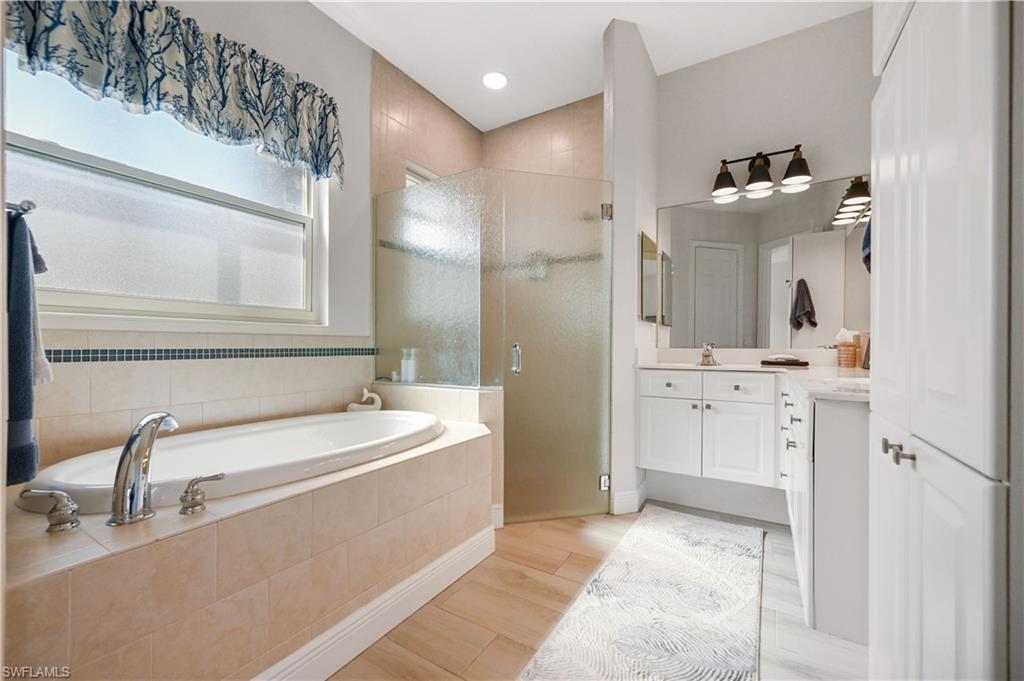 5961 Paradise CIR Unit: 1-9