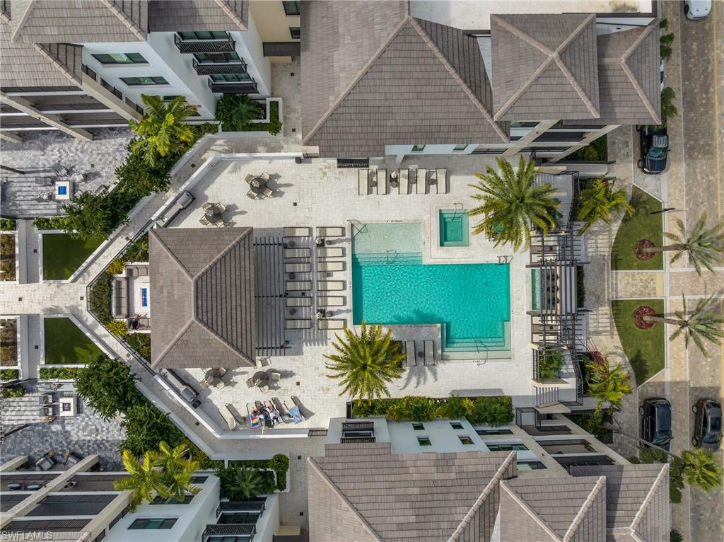 1130 3rd AVE S Unit: 302