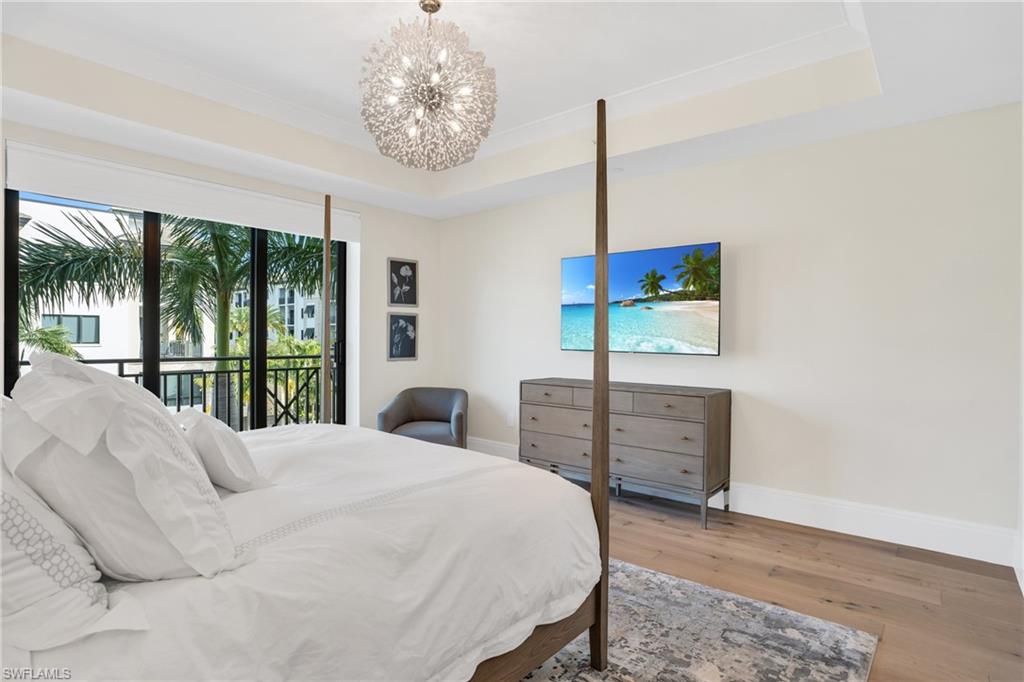 1130 3rd AVE S Unit: 302